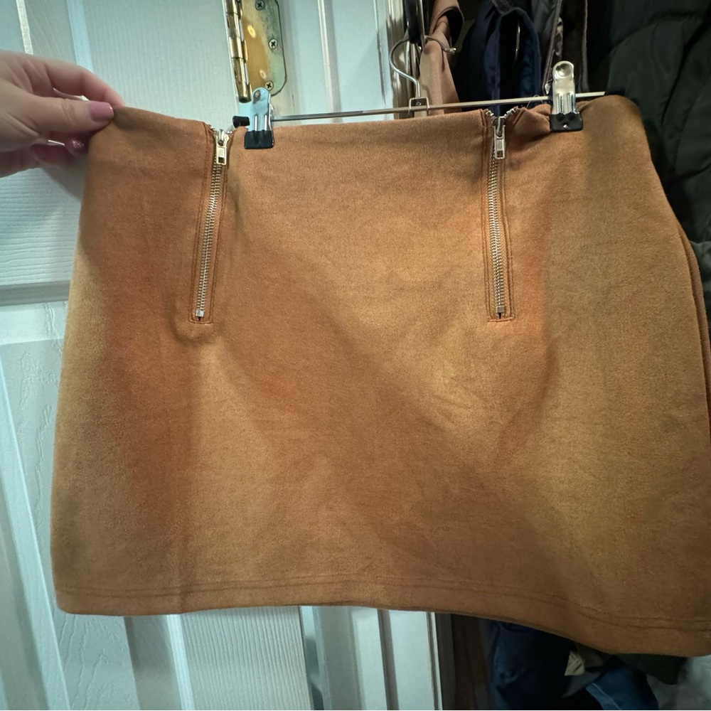 HYFVE Camel Mini Skirt with Dual Zippers